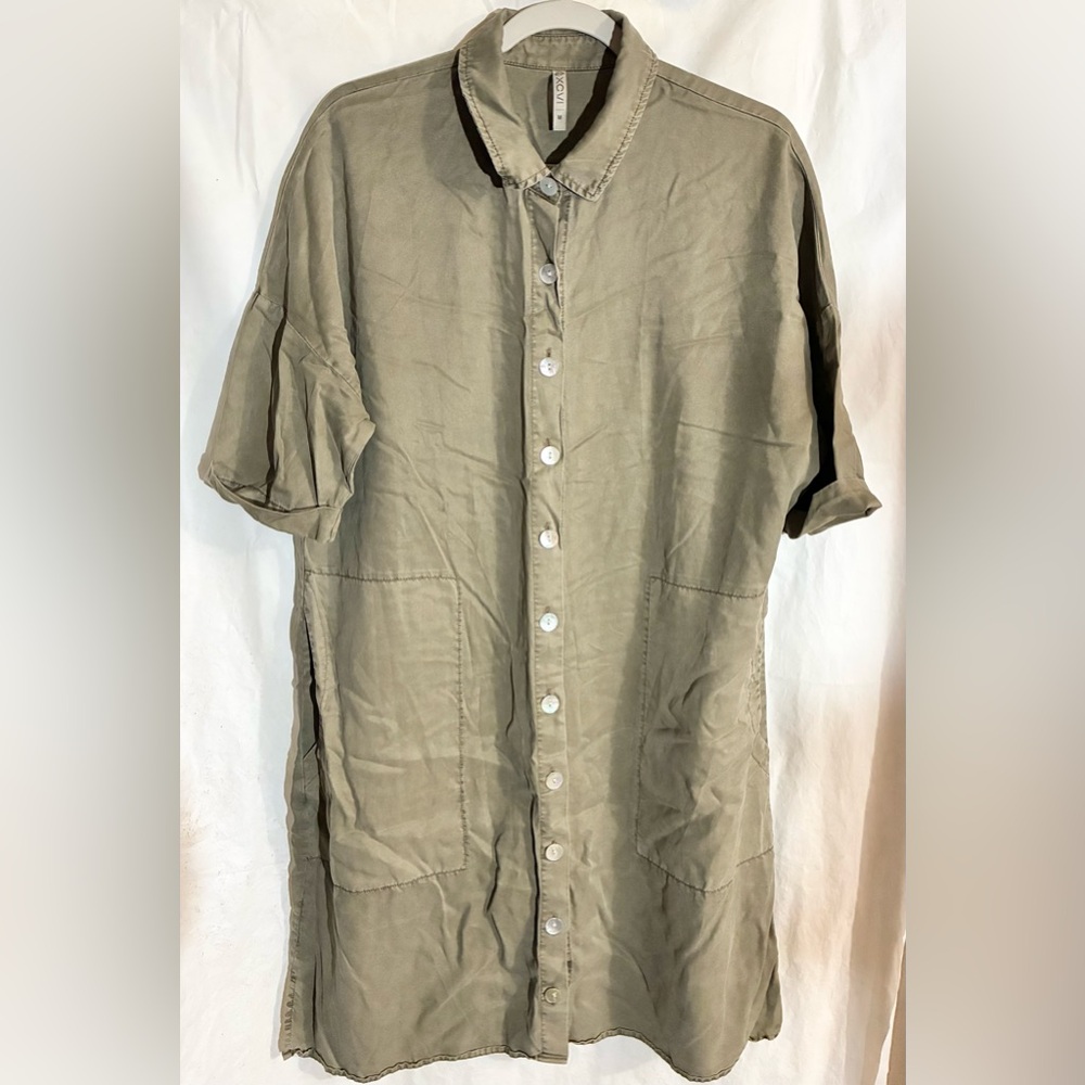 XCVI Army Green Shirt Dress Sz L Abalone Button Up large Patch Pockets Lagenlook